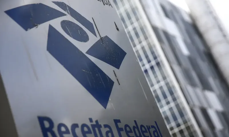 Análise encontra padrões atípicos em pedidos de salário-maternidade
