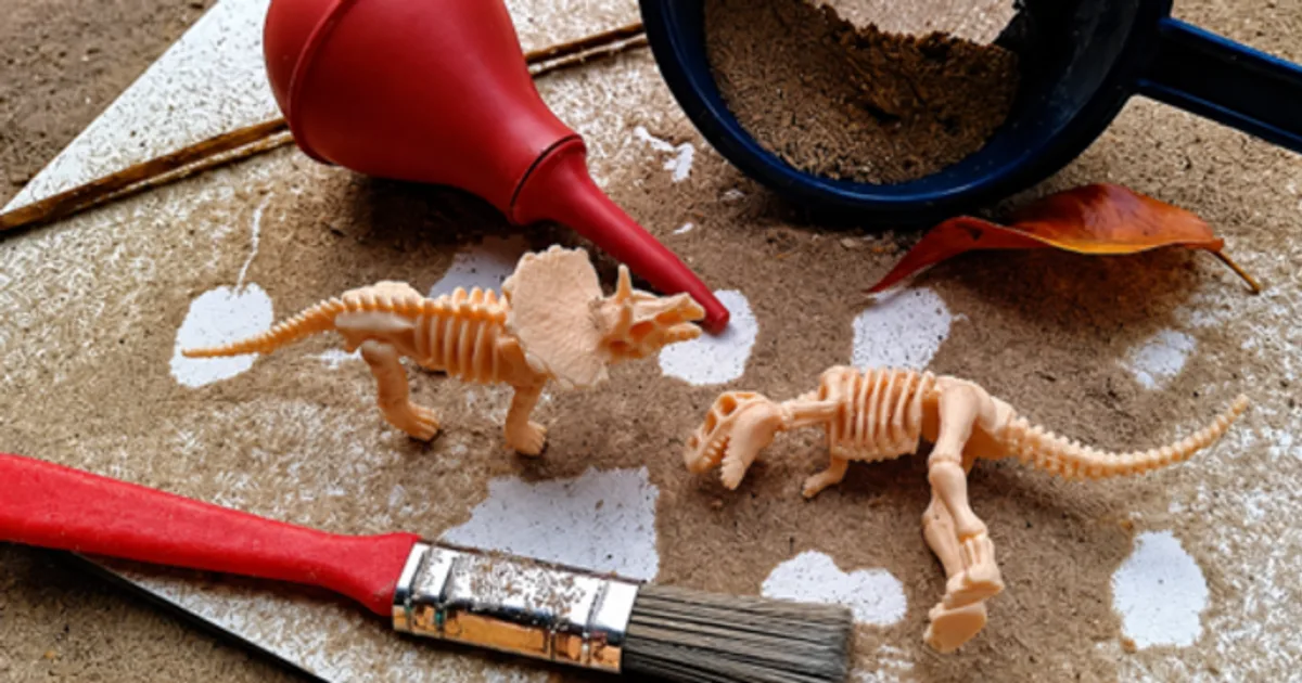 Sesc Santo André reúne oficinas e espetáculos sobre dinossauros em outubro