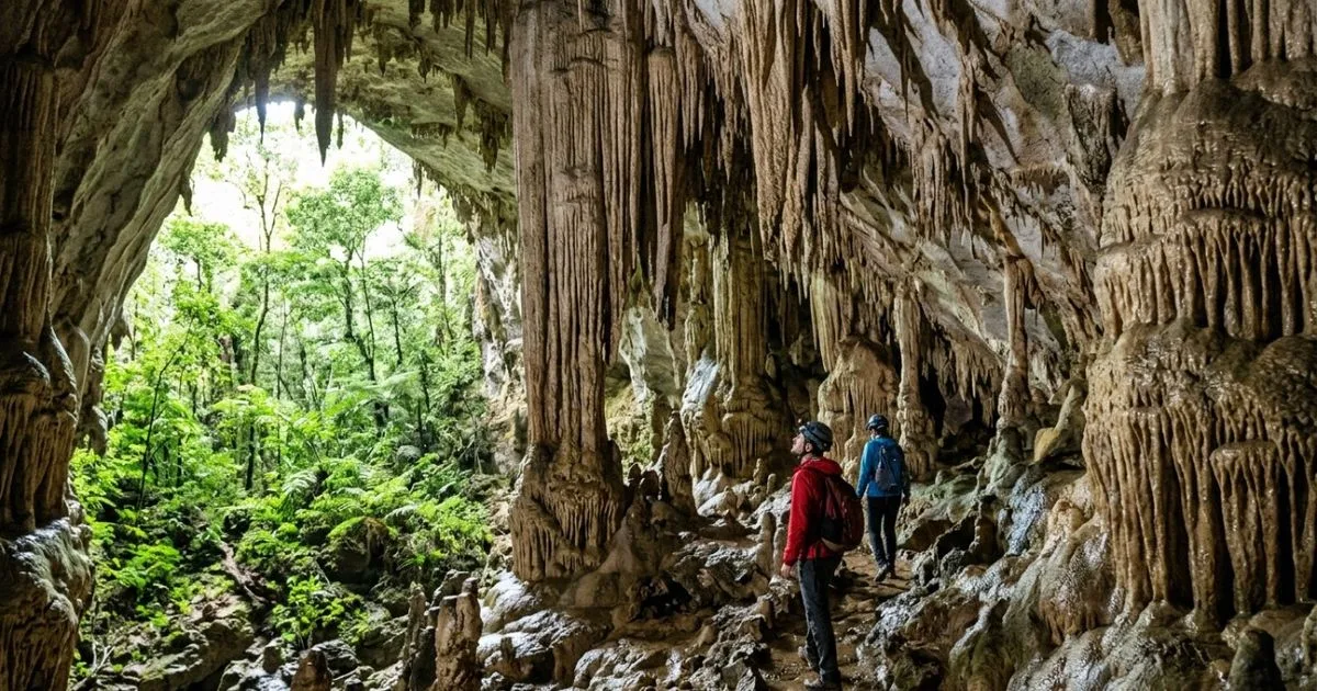 Iporanga reúne cavernas, cachoeiras e trilhas em área de Mata Atlântica