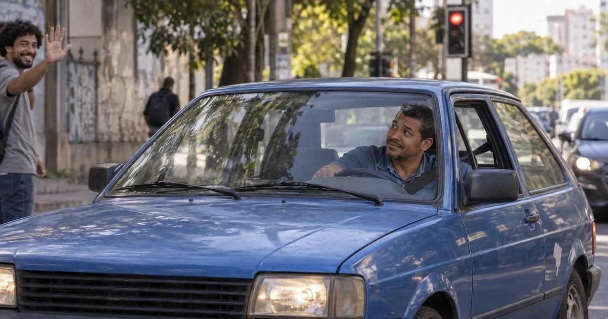 Carro usado continua sendo reconhecido por moradores por causa de antigo músico