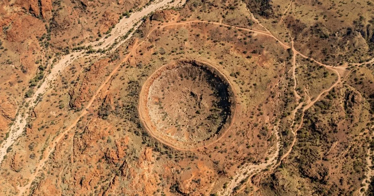 Perfuração no deserto australiano confirmou origem metálica da Cratera Hickman
