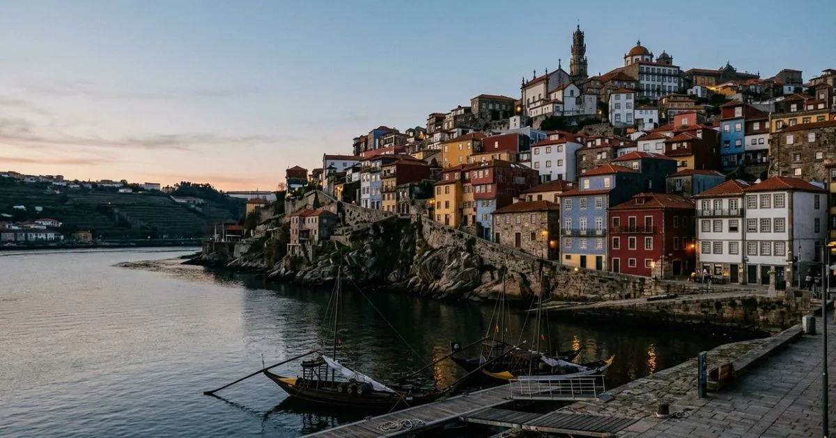 Porto reúne herança mercantil e arquitetura de diferentes períodos