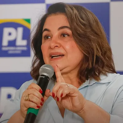 Ato de Maria do Carmo visto pela imprensa e sindicato como ameaça à liberdade de expressão