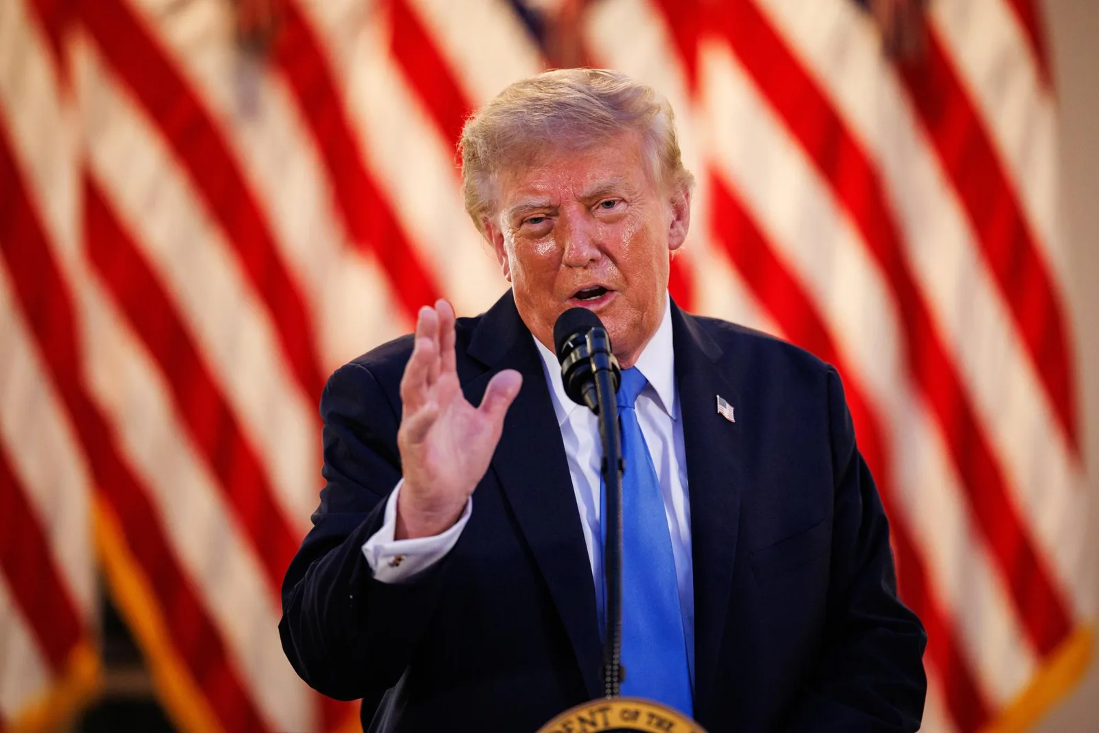Trump critica Espanha por imigração em Ceuta e gastos militares na Otan