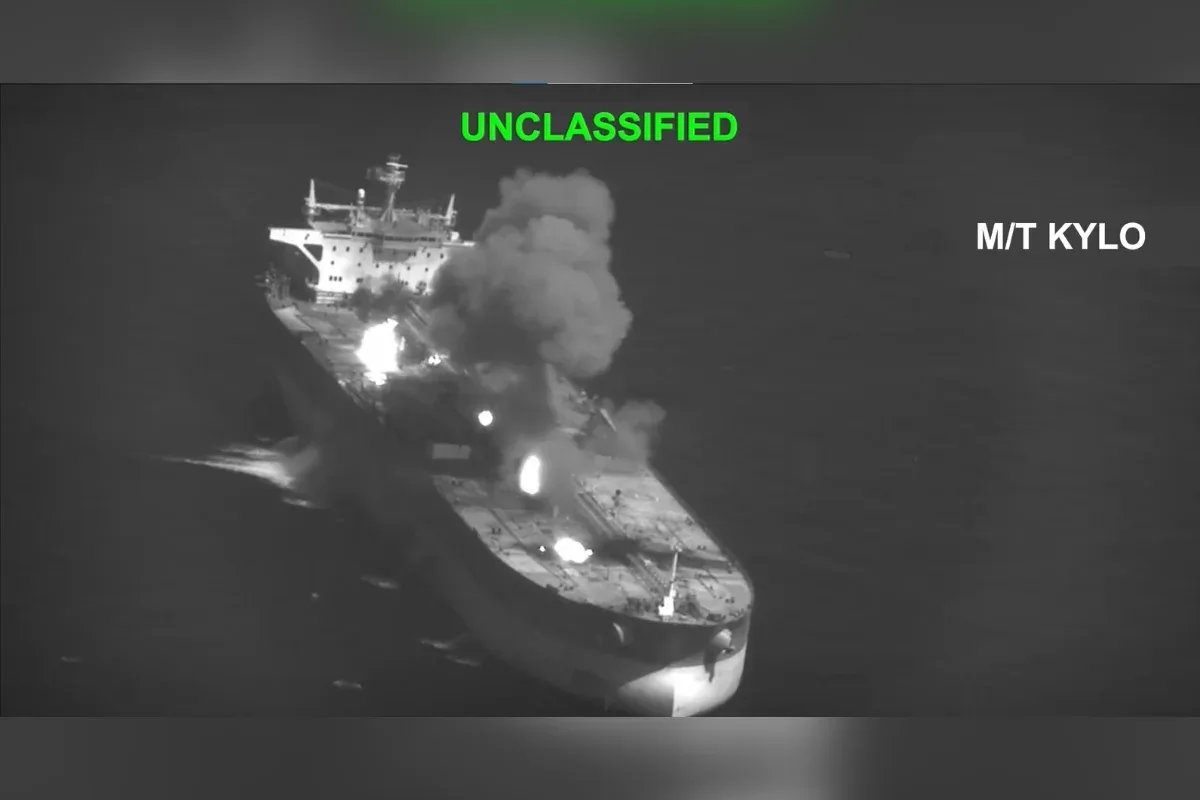 EUA dizem ter inutilizado três petroleiros iranianos após ataque a navios de guerra