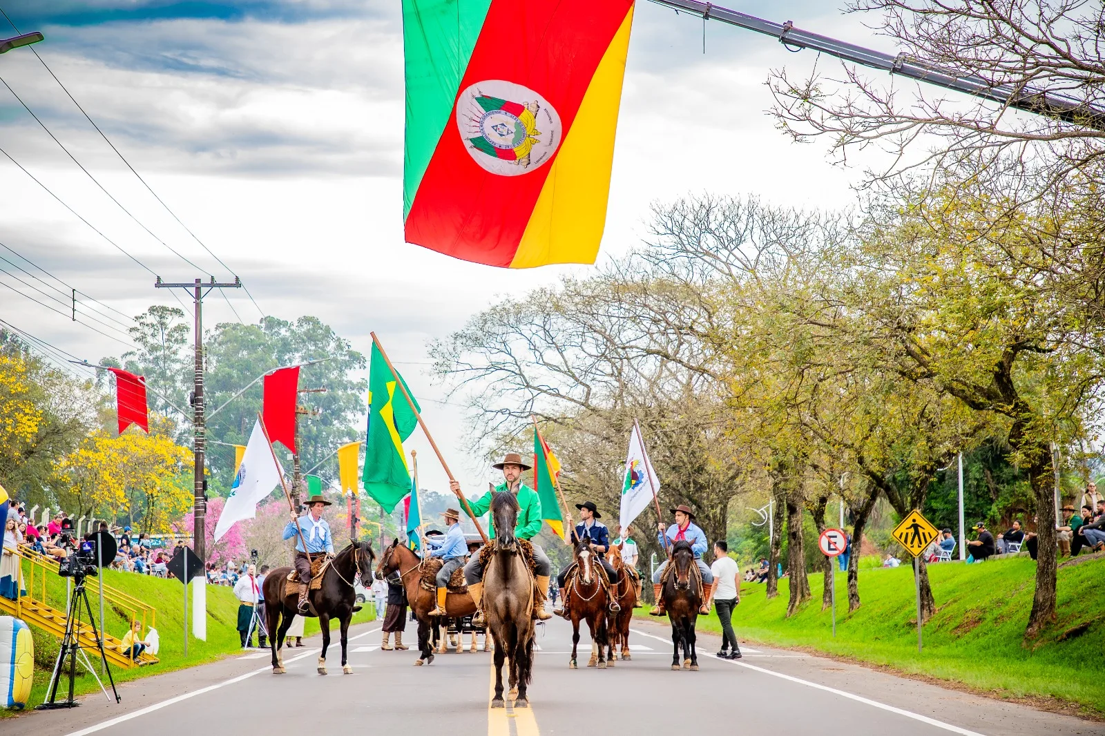 Semana Farroupilha terá desfile, rodeio e atrações culturais em Venâncio Aires