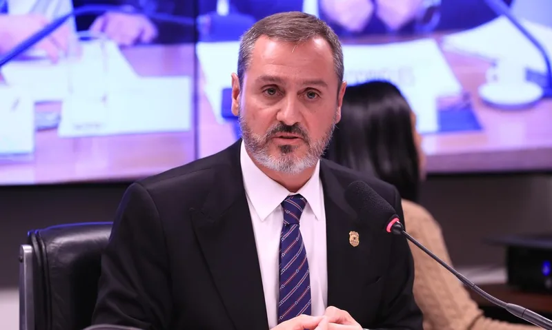 STF restabelece funções de diretor-geral e diretor de Inteligência da PF