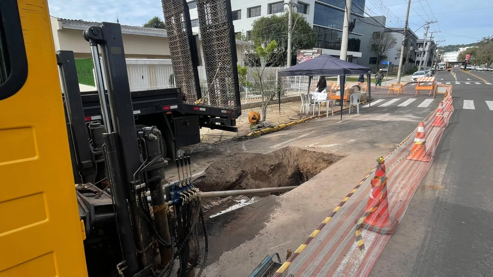 Obra da Corsan amplia rede de esgoto em Santa Cruz do Sul